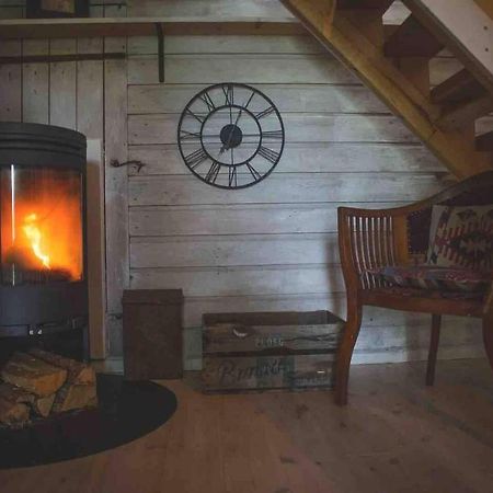 Romantic Spa Villa With Fireplace By The Lake Stjarnsund Εξωτερικό φωτογραφία