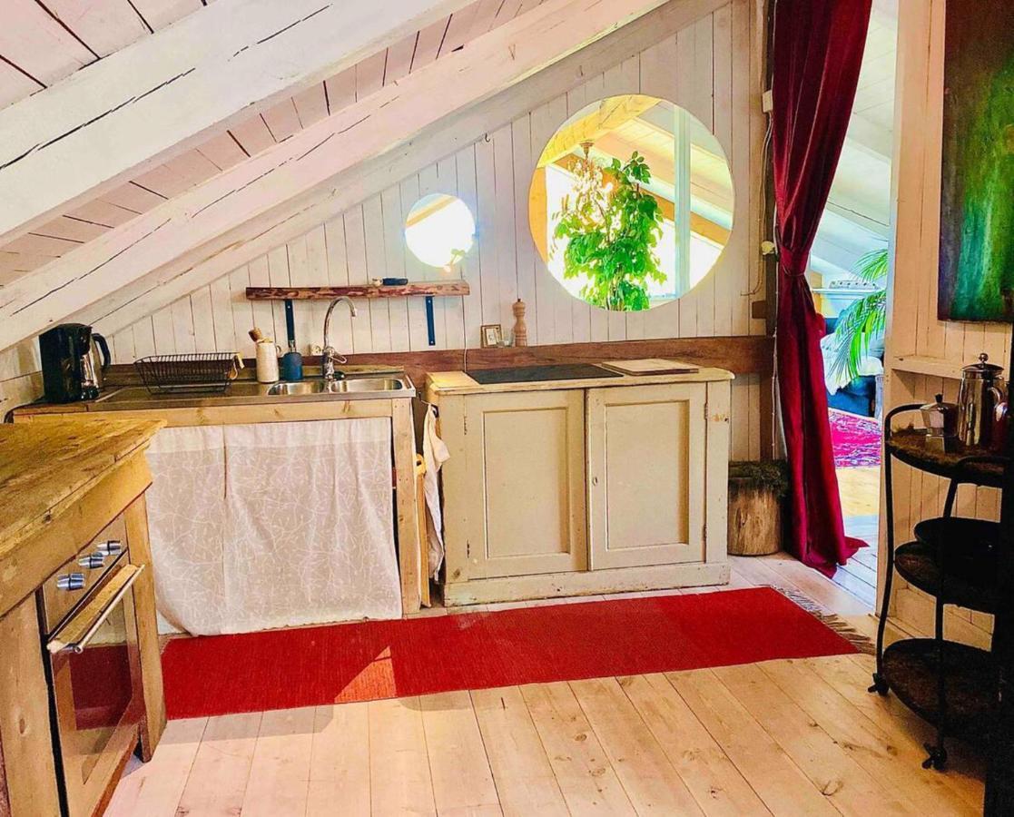 Romantic Spa Villa With Fireplace By The Lake Stjarnsund Εξωτερικό φωτογραφία