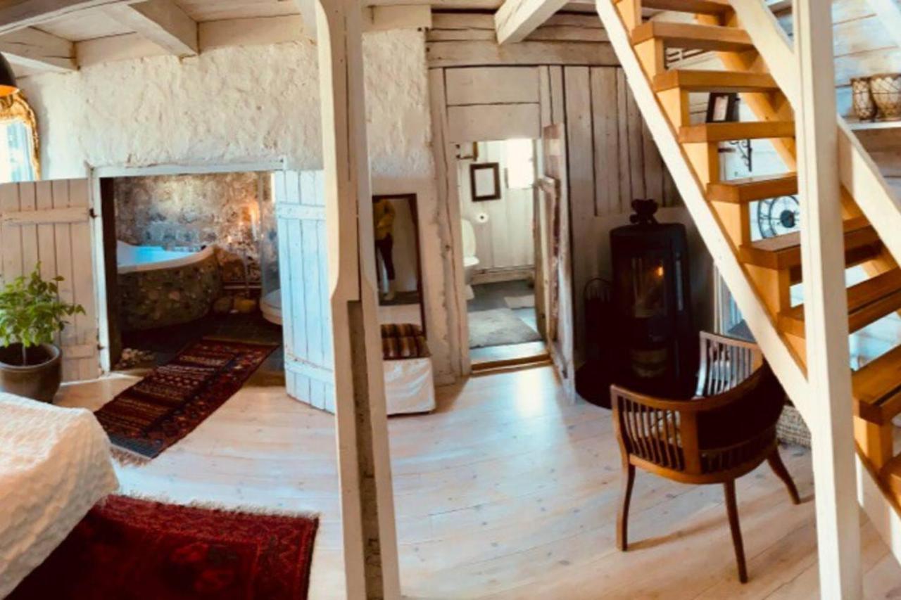 Romantic Spa Villa With Fireplace By The Lake Stjarnsund Εξωτερικό φωτογραφία