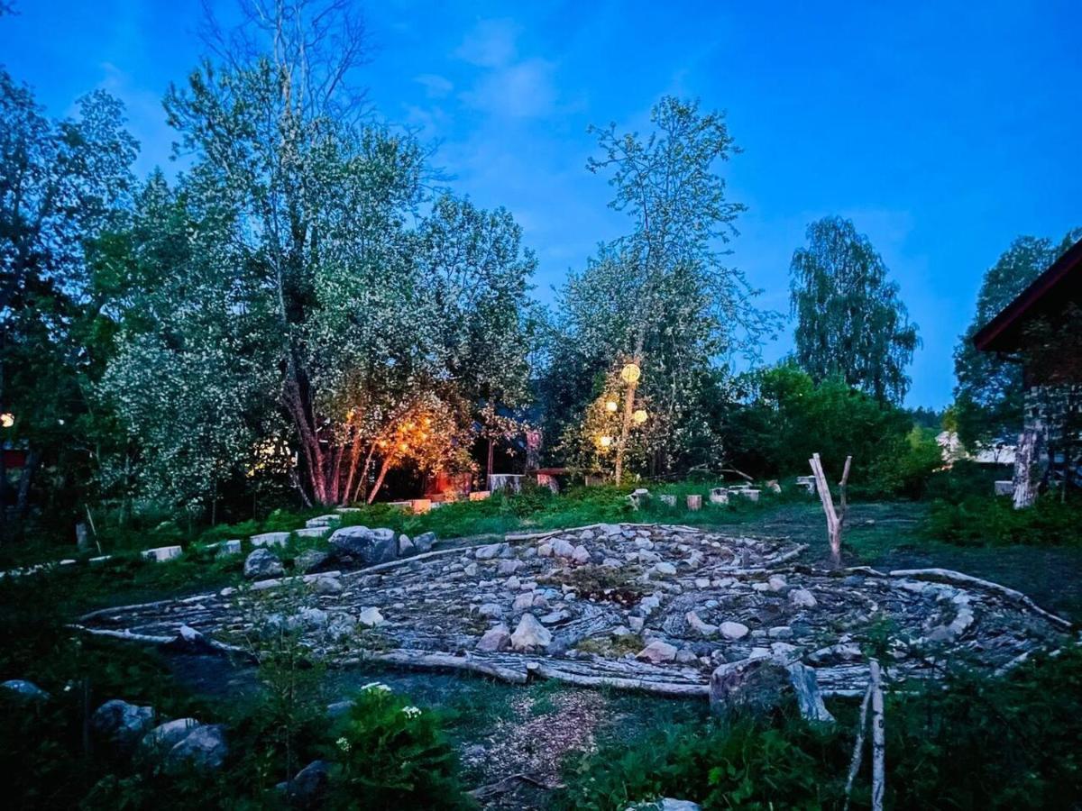 Romantic Spa Villa With Fireplace By The Lake Stjarnsund Εξωτερικό φωτογραφία